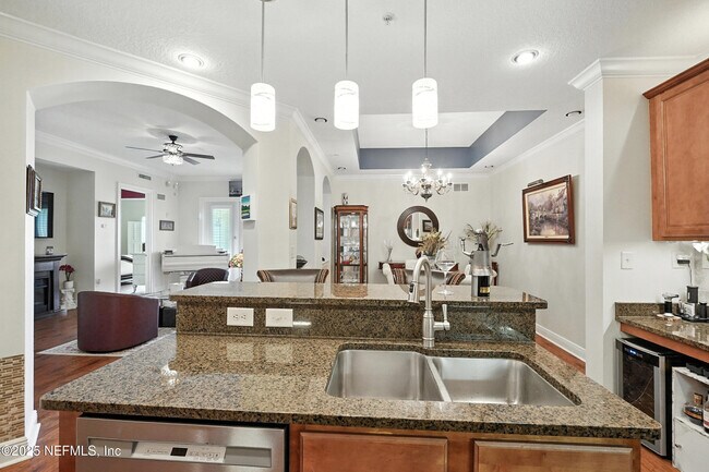 Building Photo - 4300 S Beach Pkwy