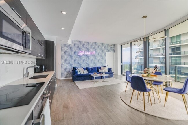 Building Photo - 45 SW 9th St