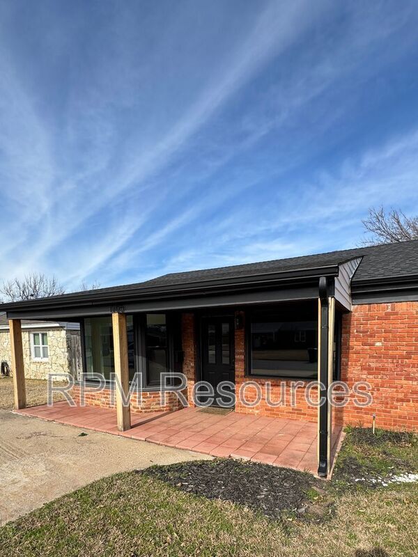 Building Photo - 1705 Carlisle Rd