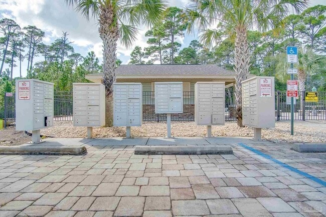 Building Photo - 1768 Sound Haven Ct