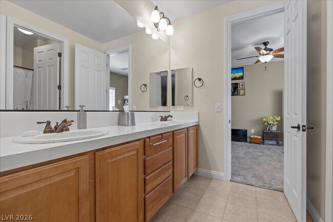 Building Photo - 7418 Bugler Swan Way