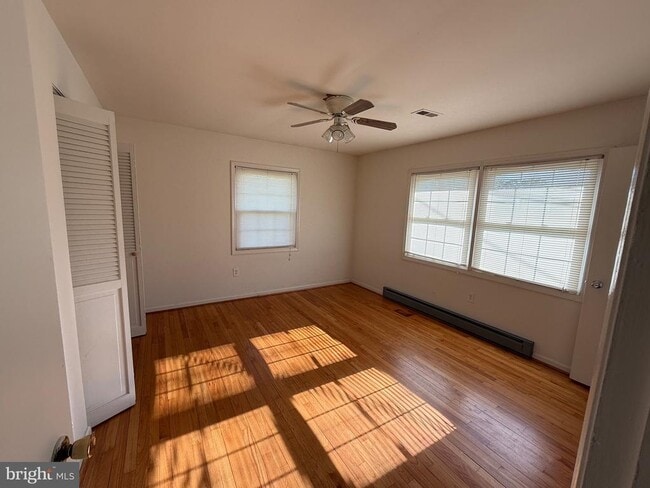 Building Photo - 1667 Monroe Bay Cir