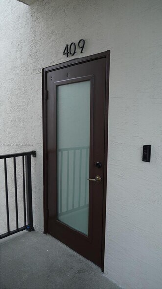 Building Photo - 8301 NW 41st St