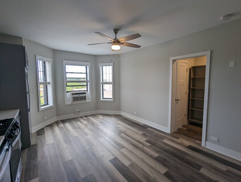 Building Photo - 385 Hazel Ave