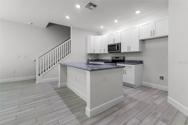 Building Photo - 559 Coronado Cv Rd