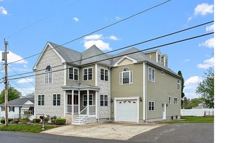 Building Photo - 31 Booth Rd