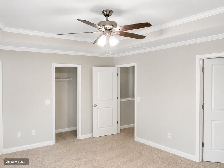 Building Photo - 3693 Acorn Dr