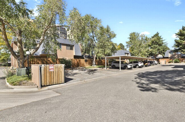 Building Photo - 7995 E Mississippi Ave