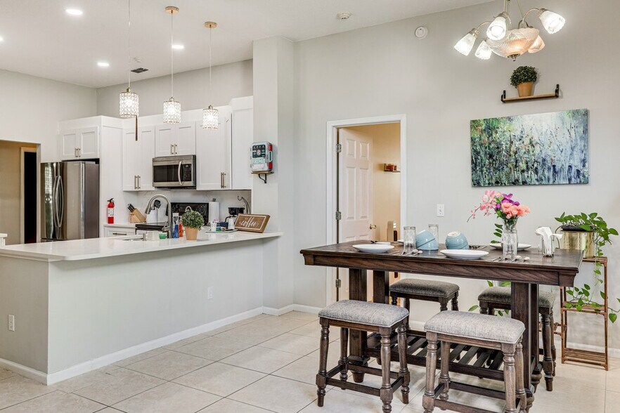 Building Photo - 3812 Tallcott Dr