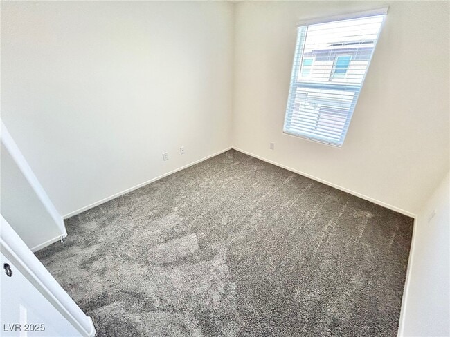 Building Photo - 9916 Bumblebee Hls St