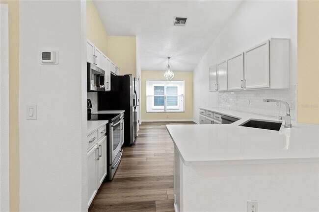 Building Photo - 10140 Somersby Dr