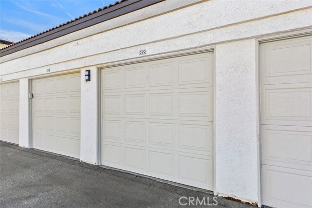 Building Photo - 30902 Club House Dr