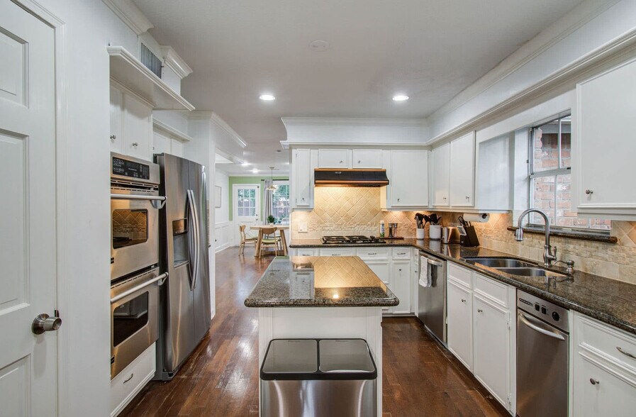 Building Photo - 5135 Westerham Pl
