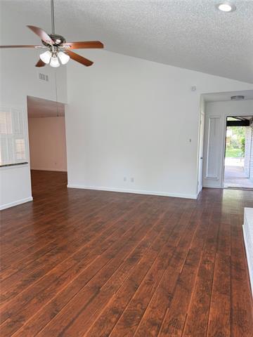 Building Photo - 1506 Hindsdale Dr