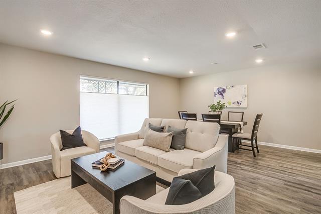 Building Photo - 6940 Bal Lake Dr