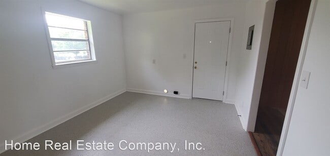 Building Photo - 3 br, 1 bath House - 4401 Carver School Road
