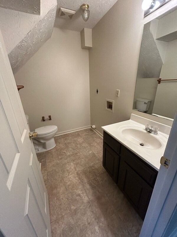 Building Photo - 105 O Roark Ave