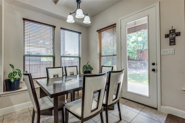 Building Photo - 12223 Jackson Creek Dr