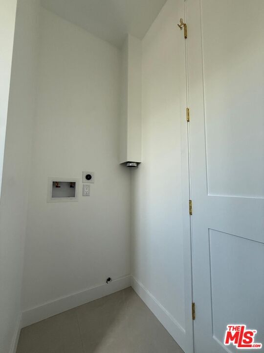 Building Photo - 20748 Stagg St