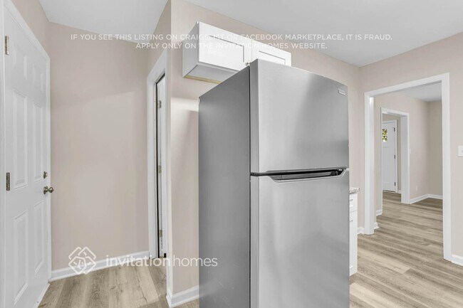 Building Photo - 1843 Campbellton Rd SW