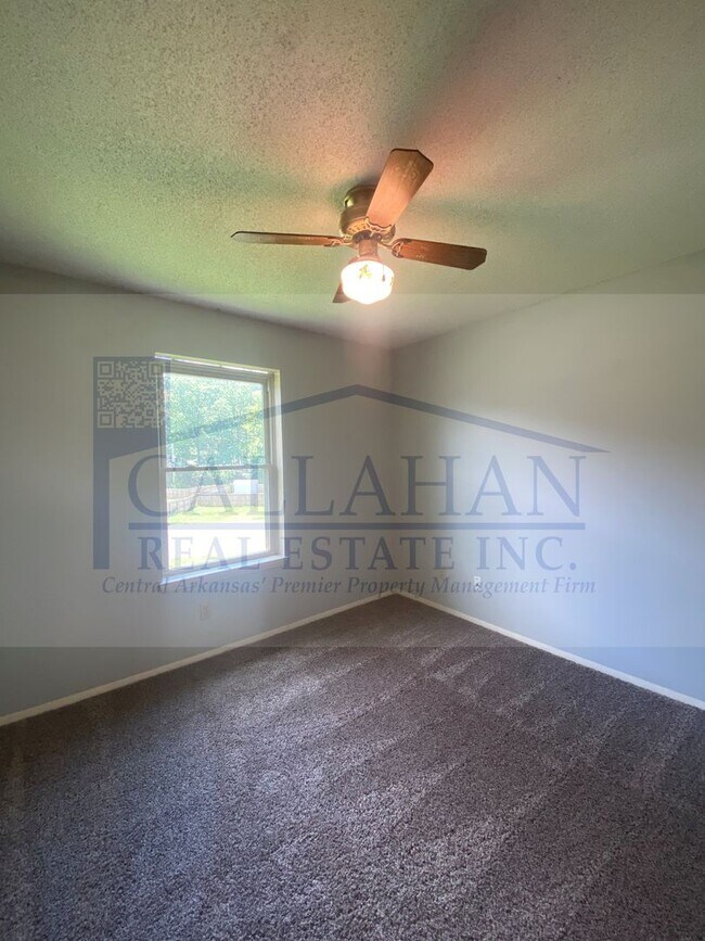 Building Photo - NLR 3 Bedroom Home