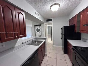 Building Photo - 15201 SW 80th St