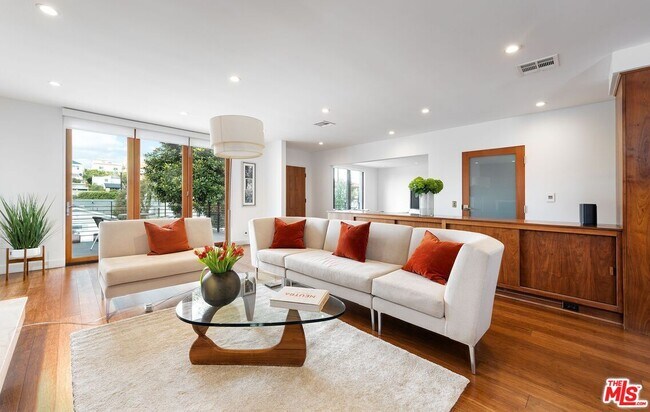 Building Photo - 7826 W 80th St