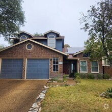 Building Photo - 14038 Fairway Oaks