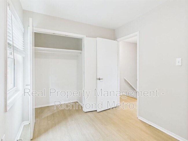 Building Photo - 2701 Midlothian Tpke