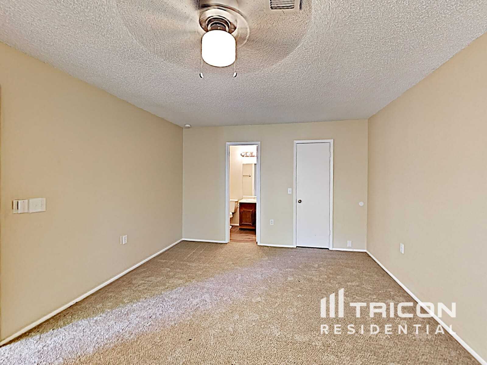 Building Photo - 16322 Puma Pass St