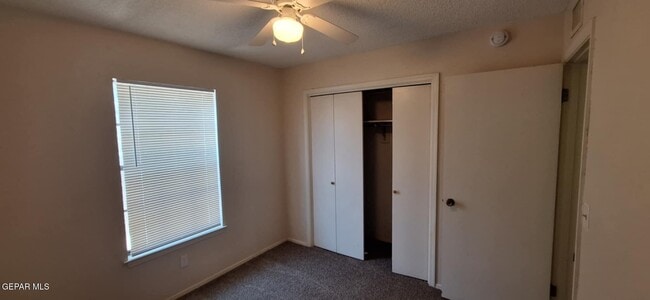Building Photo - 6617 Dawn Dr