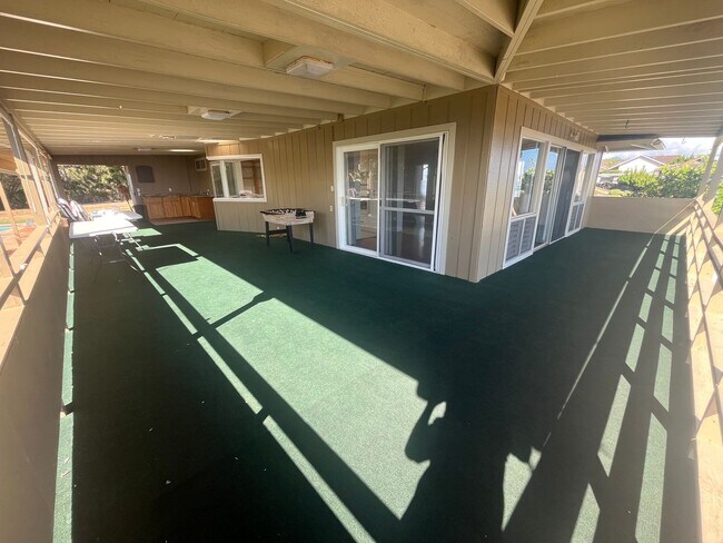 Building Photo - Breath-taking Coastal View, 4 Bdrm/2.5 Bath Home