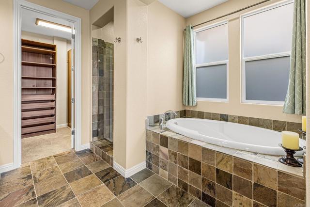 Building Photo - 851 Antilla Way