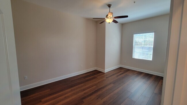 Master Bedroom with seating area - 3753 W 244th St