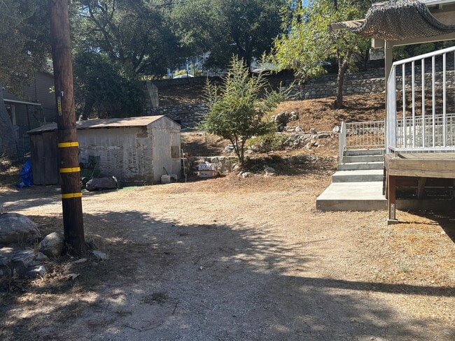 Building Photo - Great Location! A Must See 2 Bedroom/ 2 Ba...