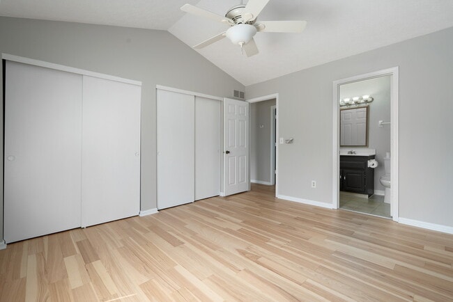 Building Photo - 6251 Tara Hill Dr