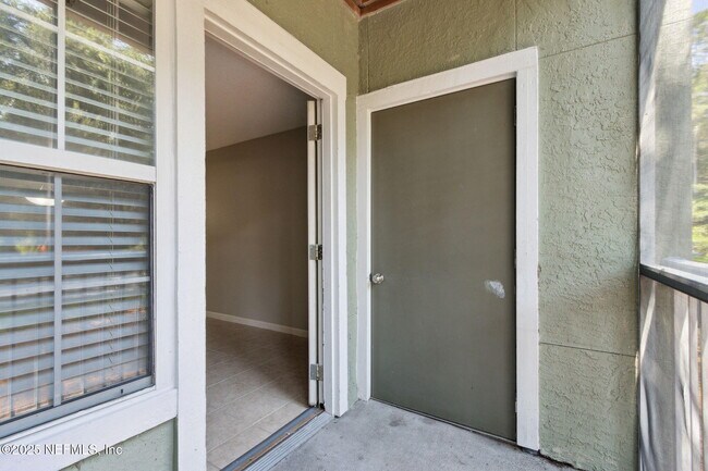 Building Photo - 7701 Timberlin Park Blvd