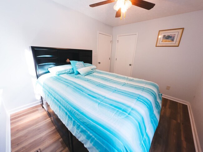 Building Photo - Pine Drive Lake House - PRICE REDUCTION