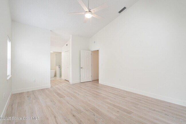 Building Photo - 2020 Thesy Dr