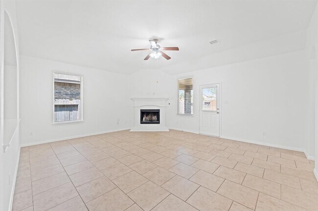 Building Photo - 5610 Glenfield Spring Ln