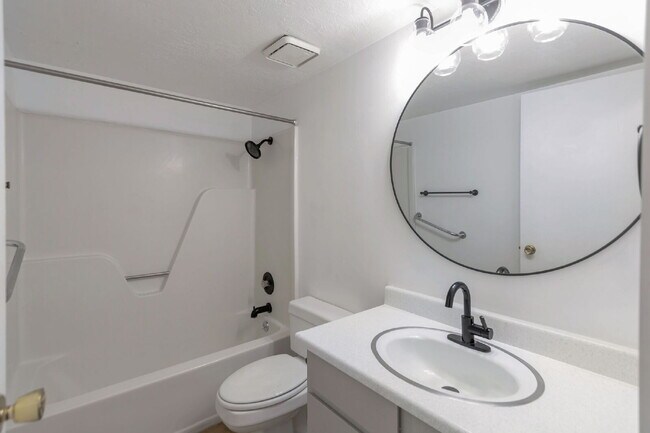 Building Photo - Available 8/12 — 2 BR / 1 BA at The Flats on Main, Brigham City