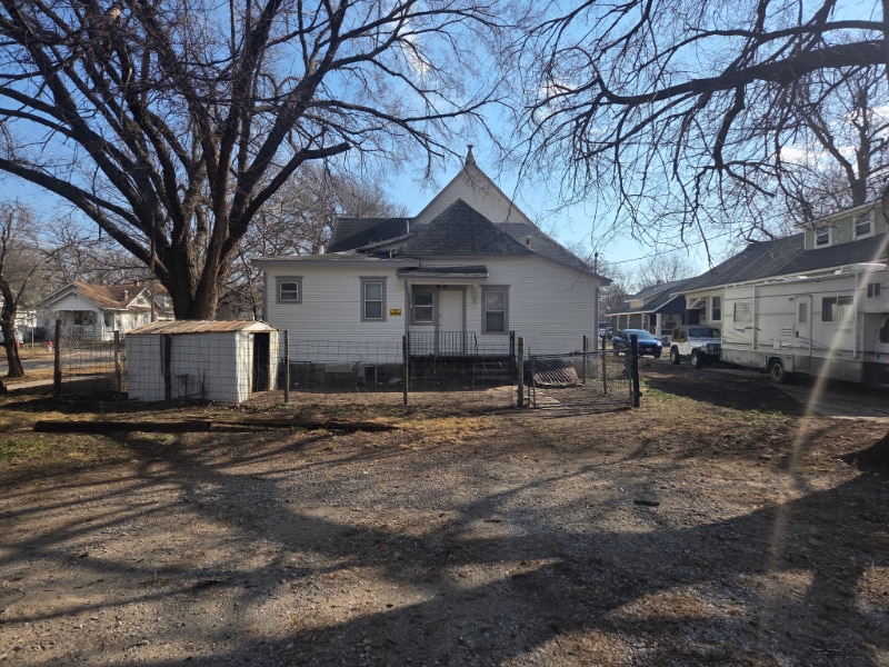 Building Photo - 157 N Estelle St