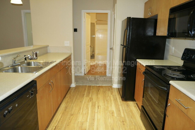 Building Photo - 8290 Gate Pkwy W