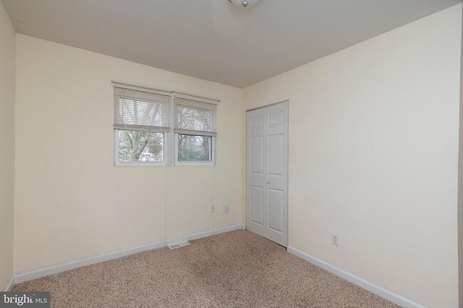 Building Photo - 8306 Aletta Pl