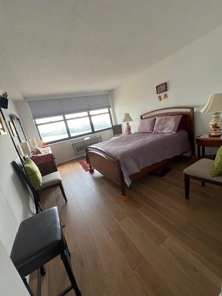 Building Photo - 7002 JFK Blvd E