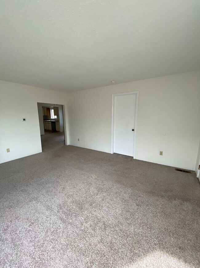 Building Photo - 1712 Walnut St