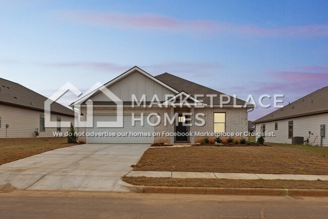 Primary Photo - 315 McHenry Dr