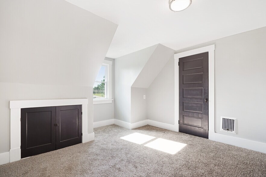 Building Photo - 1750 Brodhead Rd