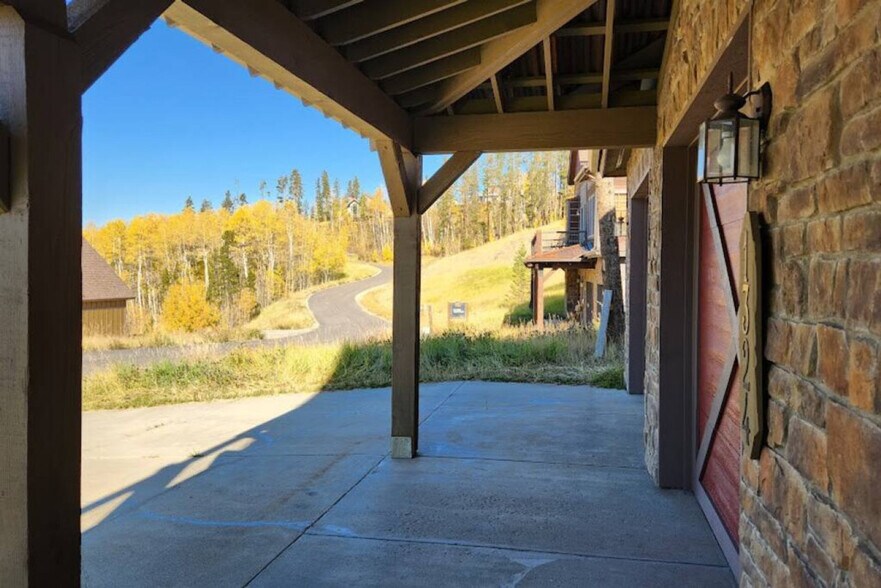 Building Photo - 1324 Rendezvous Rd