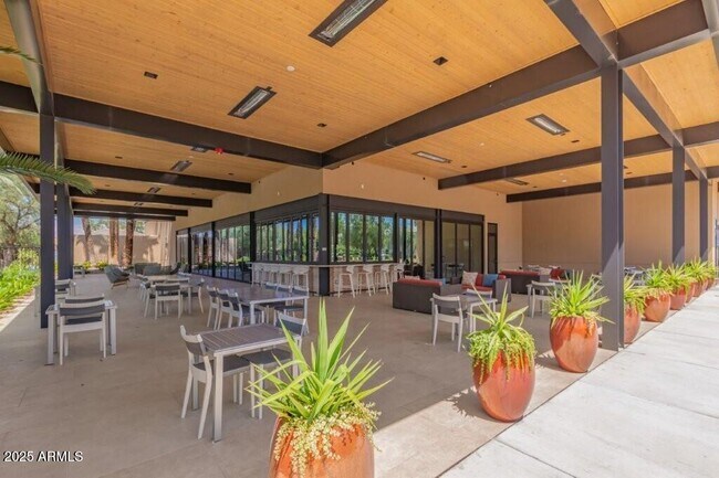 Building Photo - 7400 E Gainey Club Dr